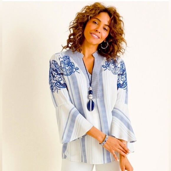 Chicos bohemian blue & white stripped embroidered peasant top bell sleeves 4/6 - Picture 2 of 11
